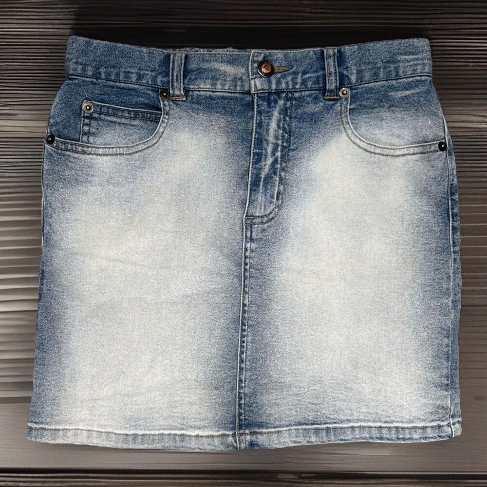 QPD Denim Skirt 3 (W27 Length 14.5) Light Wash Blue Jean Stretch Juniors